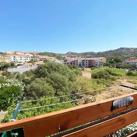 Laureliving Cala Maiore D18 Apartman *